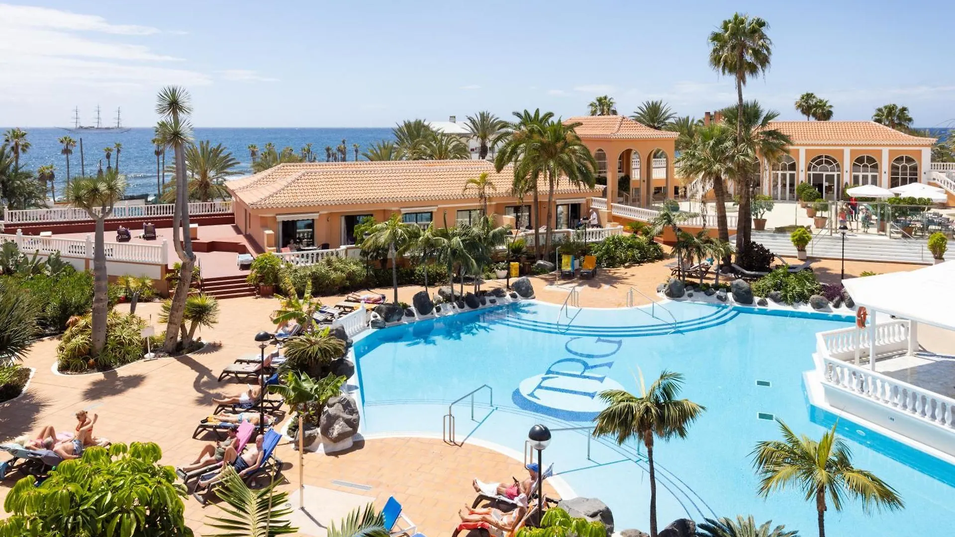 Home2Book Modern Seaview Apt & Pool, Las Americas プラヤ・デ・ラス・アメリカス